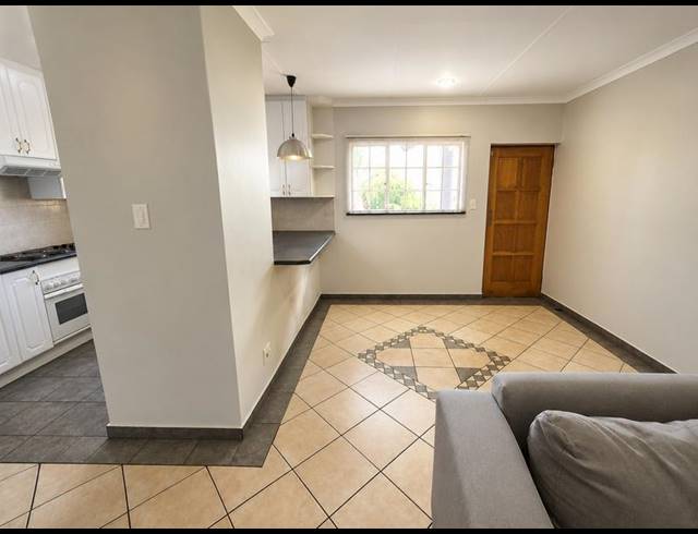 2 BEDROOM APARTMENT FOR SALE IN ERASMUSKLOOF